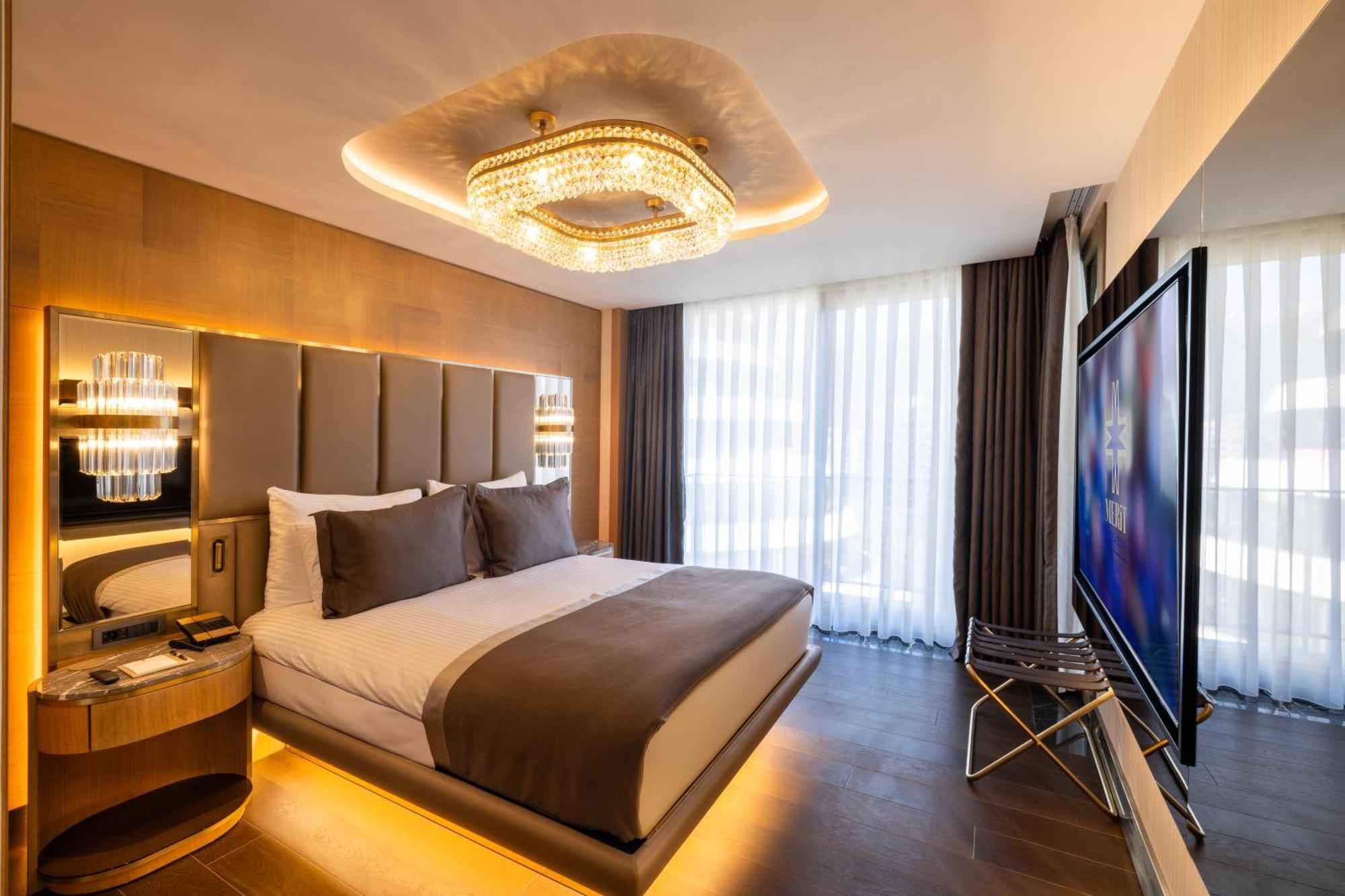 Merit Starlit Hotel & Residences Budva Exterior foto