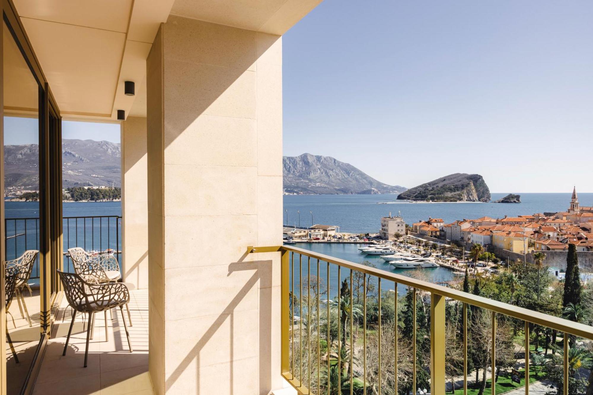 Merit Starlit Hotel & Residences Budva Exterior foto