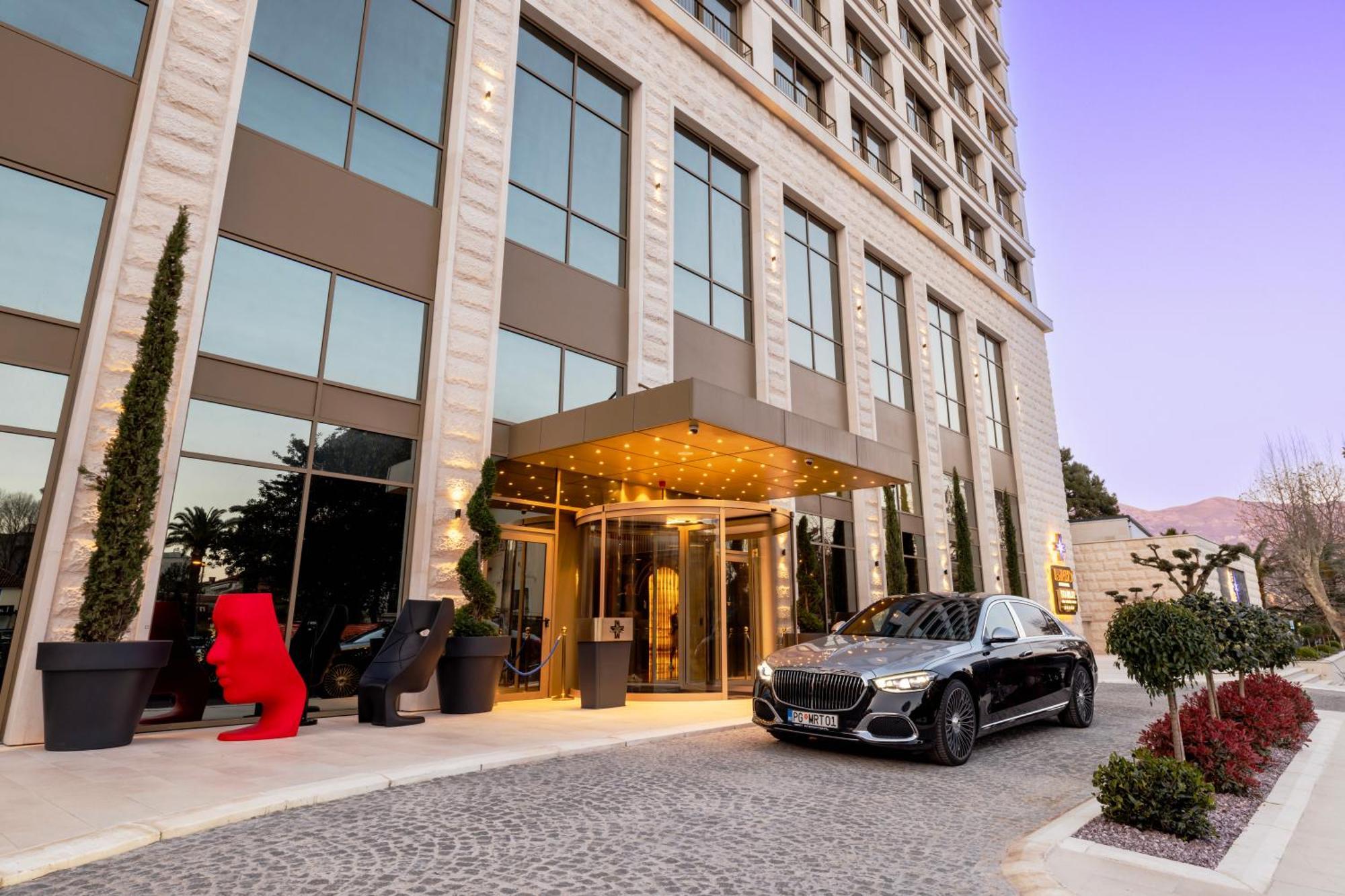 Merit Starlit Hotel & Residences Budva Exterior foto